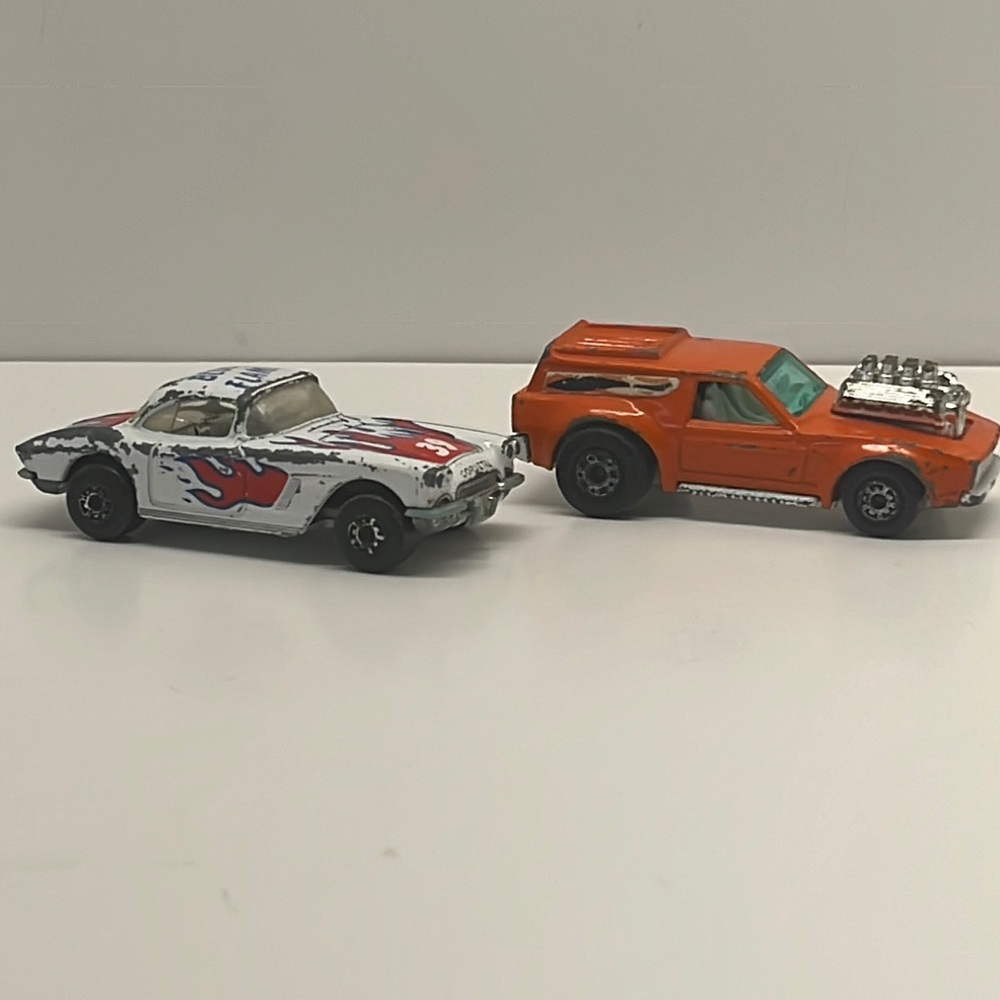 Vintage MatchBox Dinky Cars Blue Flame Corvette,#34 Vantastic
